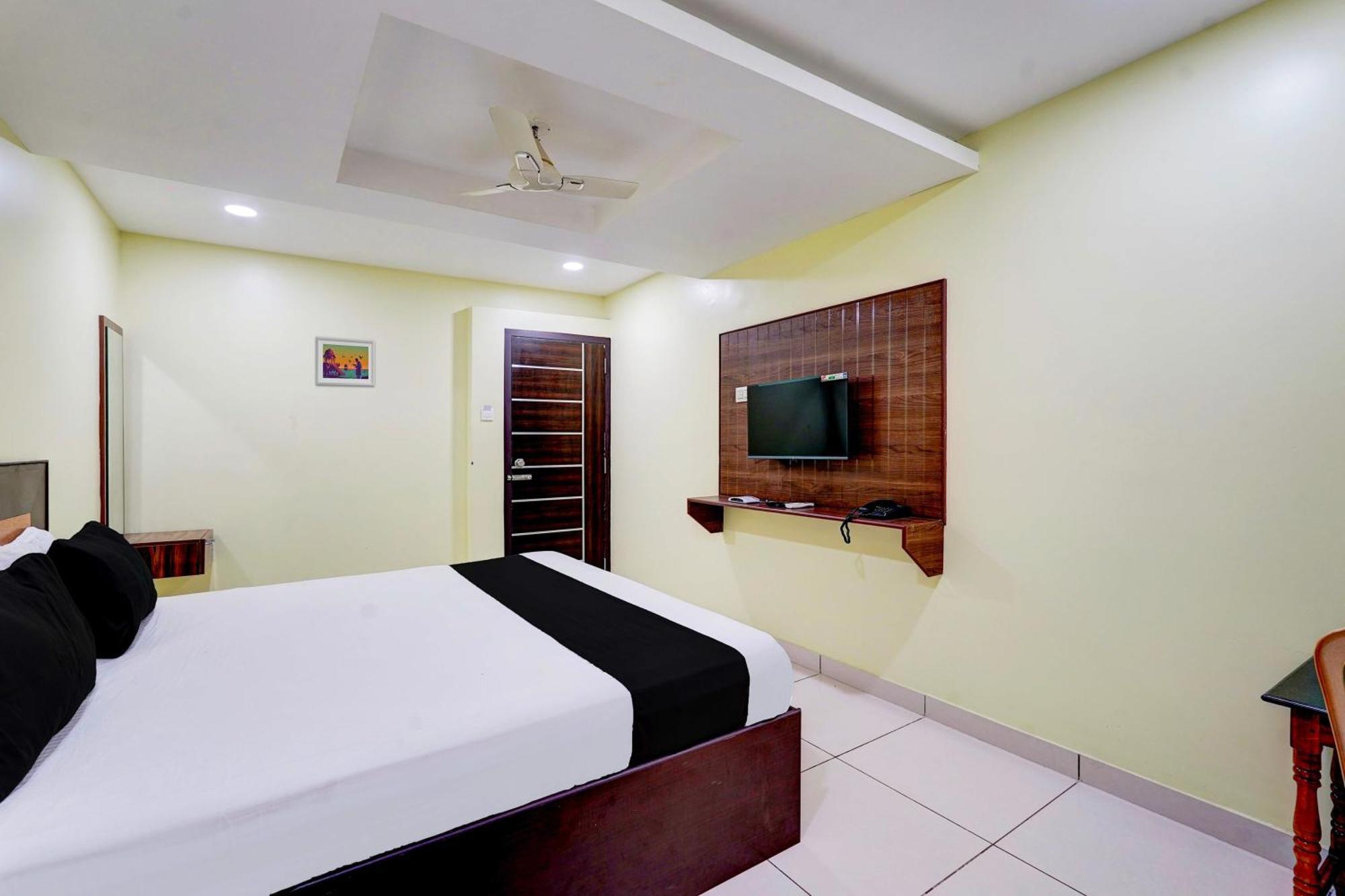 Super Hotel O Perungalathur Near Bus Stand Chennai Exterior foto